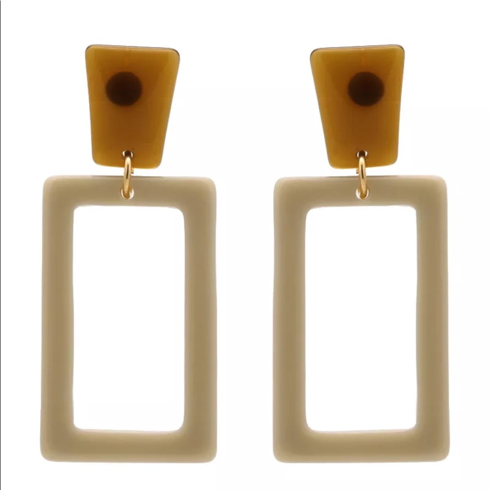 •nwt• acrylic geometric fashion earrings